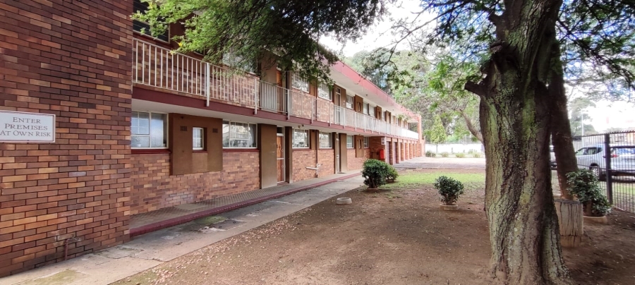 2 Bedroom Property for Sale in Greenhills Gauteng