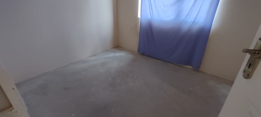 2 Bedroom Property for Sale in Toekomsrus Gauteng