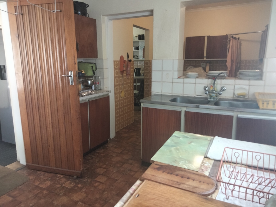 6 Bedroom Property for Sale in Rant En Dal Gauteng