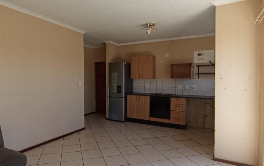 1 Bedroom Property for Sale in Willowbrook Gauteng