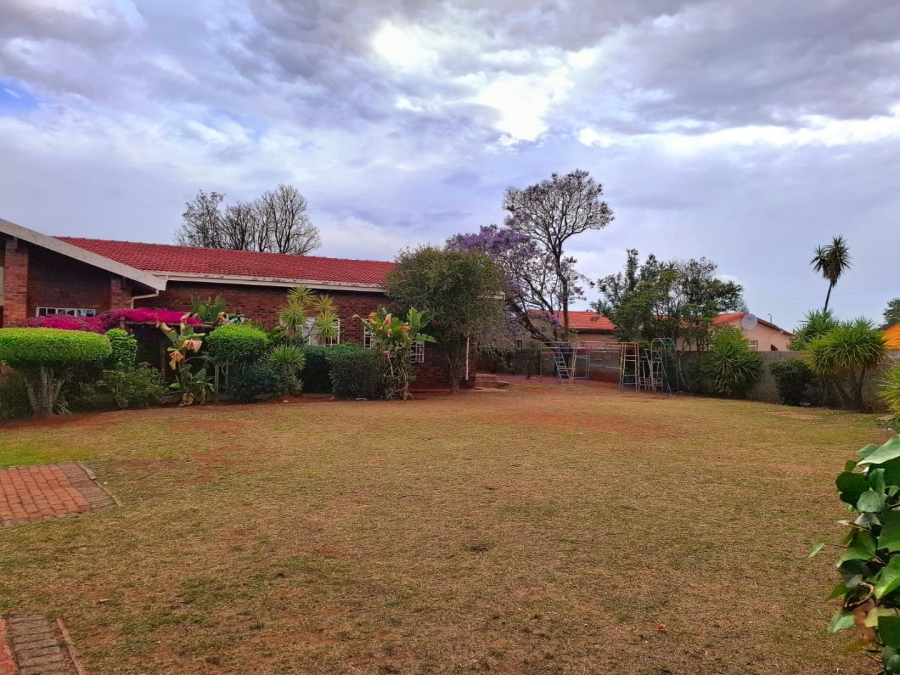 4 Bedroom Property for Sale in Westonaria Gauteng