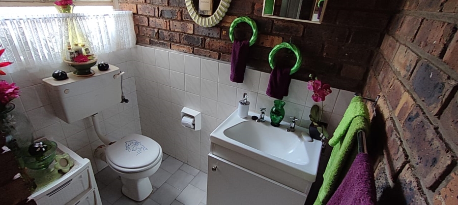 3 Bedroom Property for Sale in Quellerie Park Gauteng