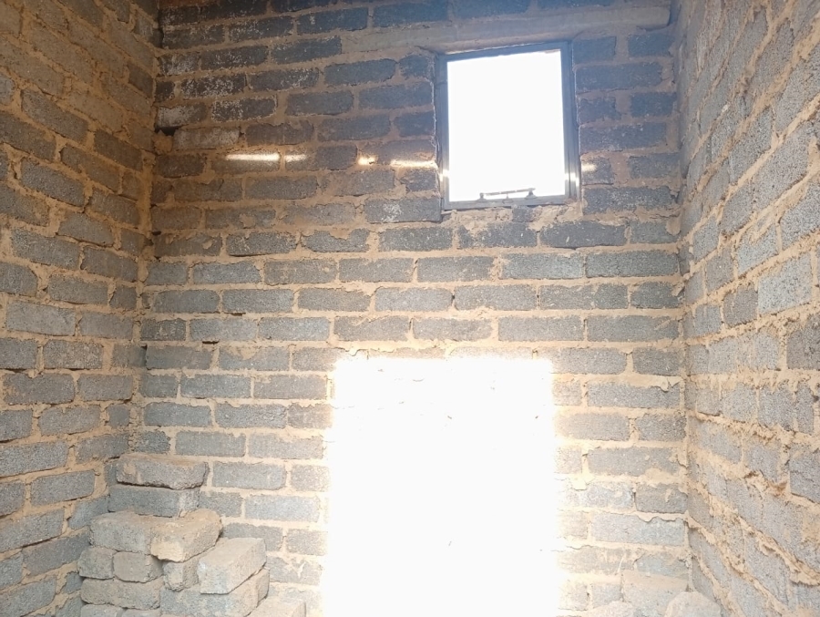 5 Bedroom Property for Sale in Lenasia Gauteng