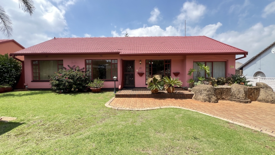 3 Bedroom Property for Sale in Dan Pienaarville Gauteng