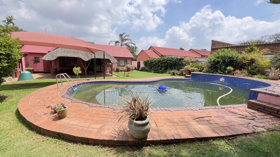 3 Bedroom Property for Sale in Dan Pienaarville Gauteng