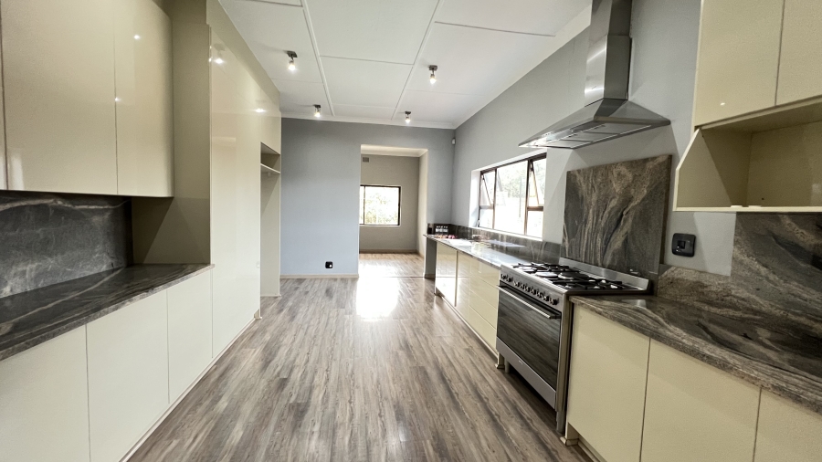 4 Bedroom Property for Sale in Monument Gauteng