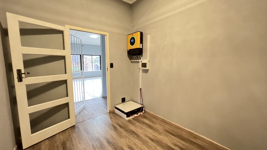 4 Bedroom Property for Sale in Monument Gauteng