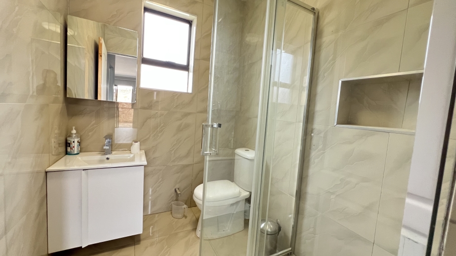 4 Bedroom Property for Sale in Monument Gauteng