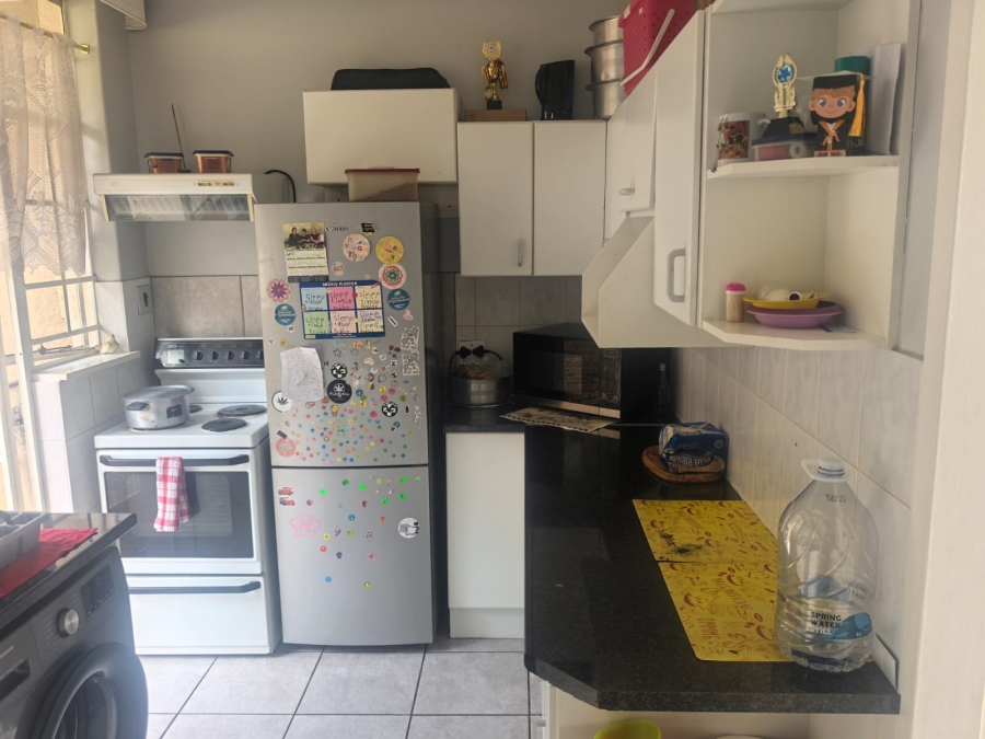 2 Bedroom Property for Sale in Florida Hills Gauteng