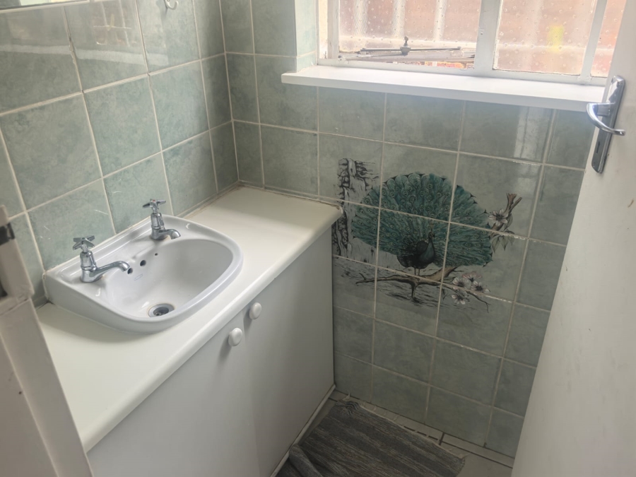 2 Bedroom Property for Sale in Florida Hills Gauteng