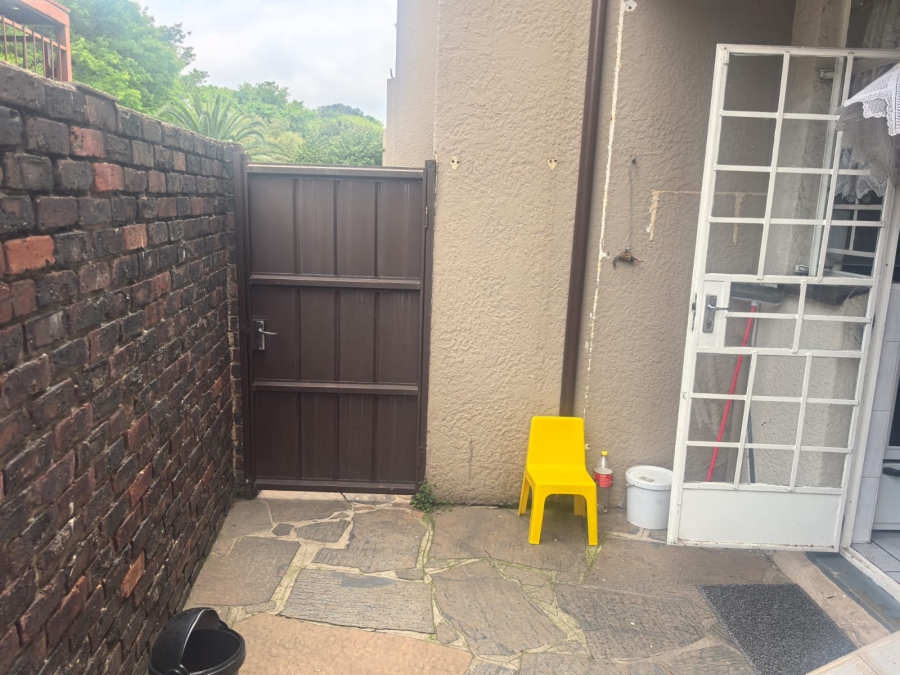 2 Bedroom Property for Sale in Florida Hills Gauteng