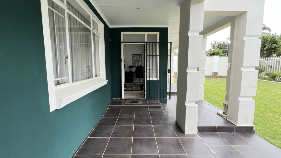 3 Bedroom Property for Sale in Monument Gauteng