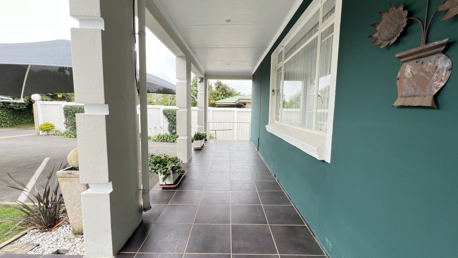 3 Bedroom Property for Sale in Monument Gauteng