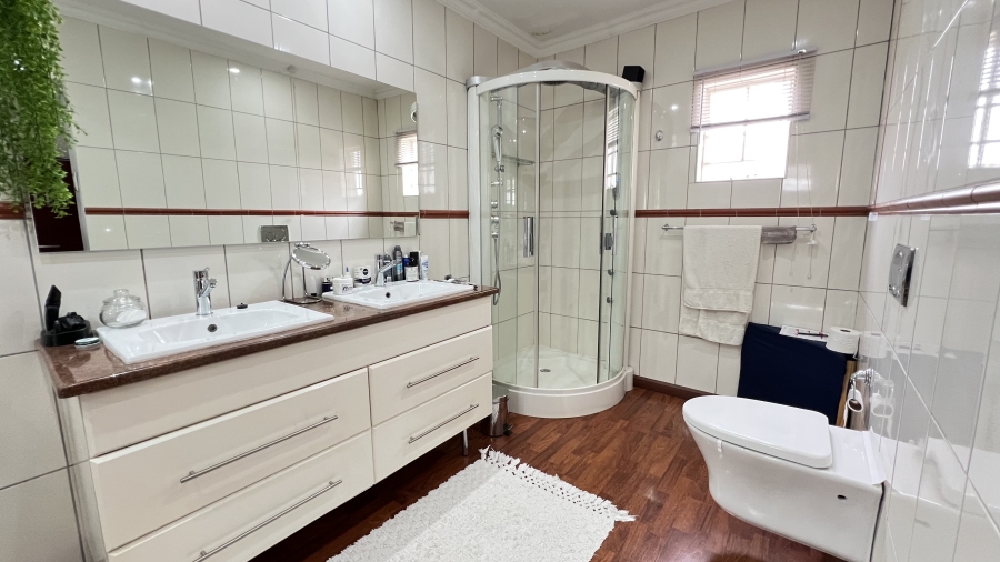 3 Bedroom Property for Sale in Monument Gauteng