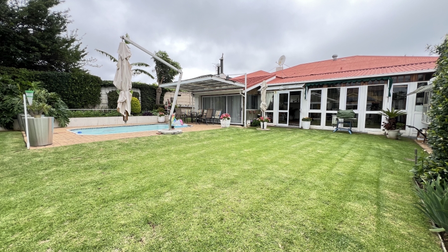 3 Bedroom Property for Sale in Monument Gauteng