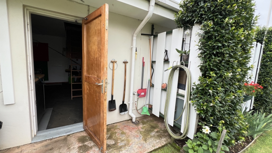 3 Bedroom Property for Sale in Monument Gauteng