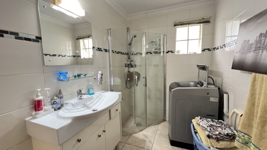 3 Bedroom Property for Sale in Monument Gauteng