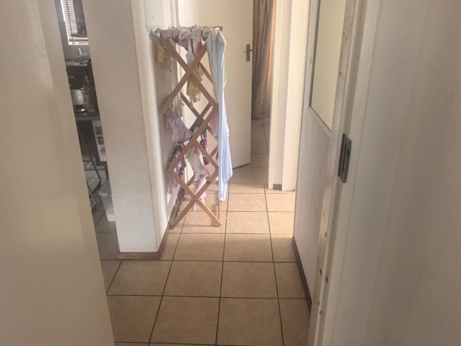2 Bedroom Property for Sale in Weltevreden Park Gauteng