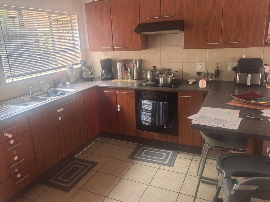 2 Bedroom Property for Sale in Weltevreden Park Gauteng