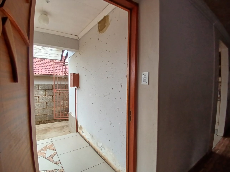 3 Bedroom Property for Sale in Kagiso Gauteng