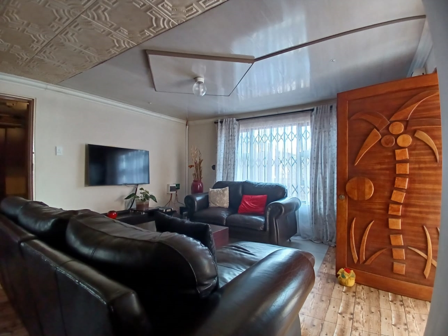 3 Bedroom Property for Sale in Kagiso Gauteng