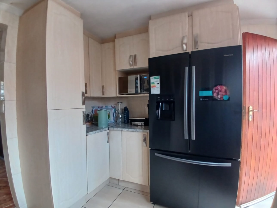 3 Bedroom Property for Sale in Kagiso Gauteng