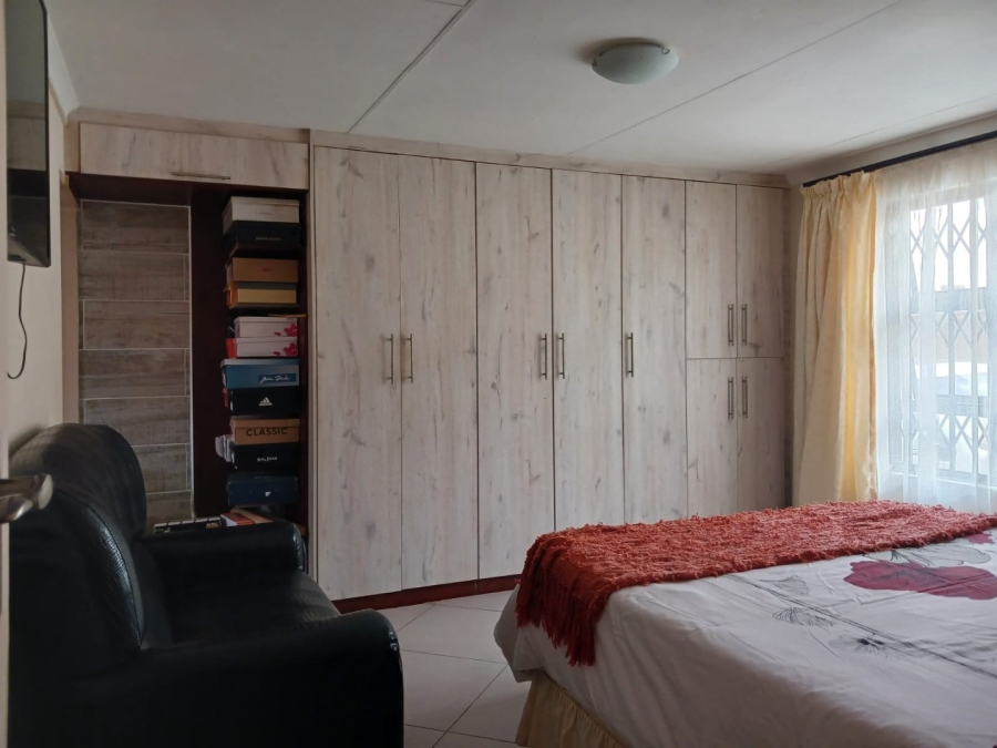 3 Bedroom Property for Sale in Kagiso Gauteng