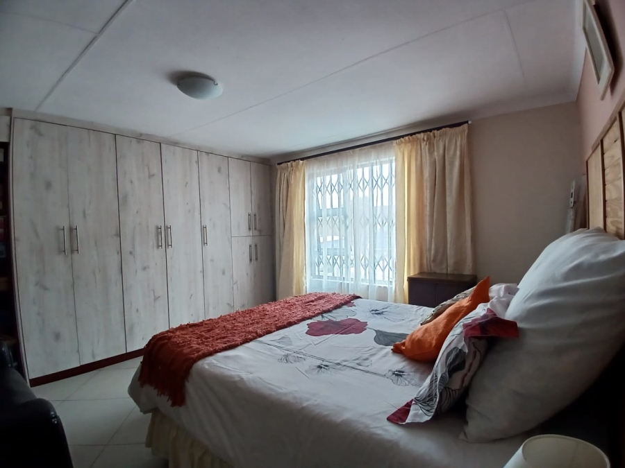 3 Bedroom Property for Sale in Kagiso Gauteng
