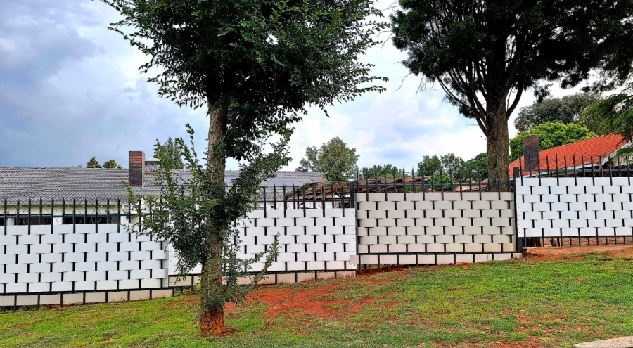 3 Bedroom Property for Sale in Hillshaven Gauteng