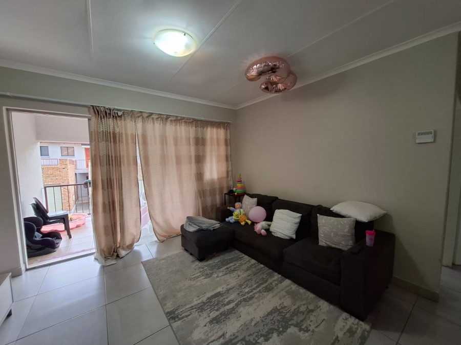 To Let 2 Bedroom Property for Rent in Wilgeheuwel Gauteng