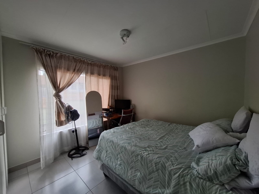 To Let 2 Bedroom Property for Rent in Wilgeheuwel Gauteng