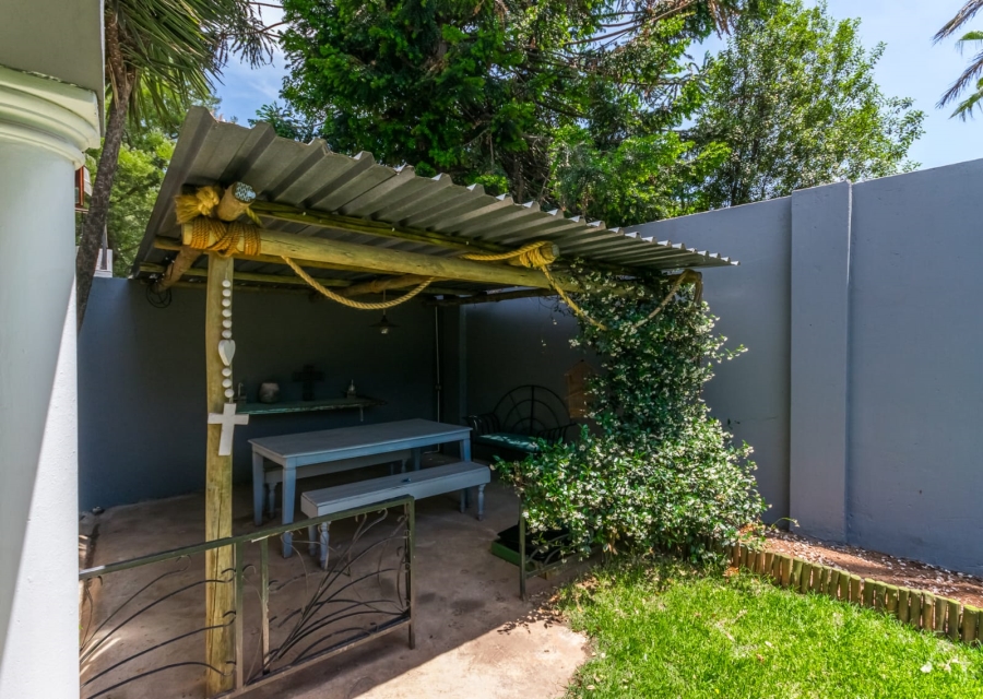 To Let 3 Bedroom Property for Rent in Florida Park Gauteng