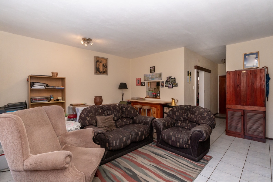 2 Bedroom Property for Sale in Dayanglen Gauteng