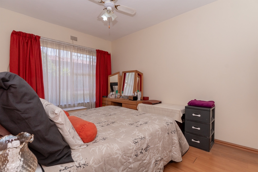 2 Bedroom Property for Sale in Dayanglen Gauteng