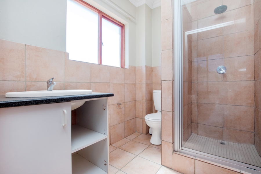 2 Bedroom Property for Sale in Willowbrook Gauteng