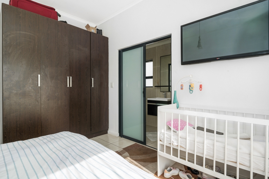 2 Bedroom Property for Sale in Greenstone Hill Gauteng