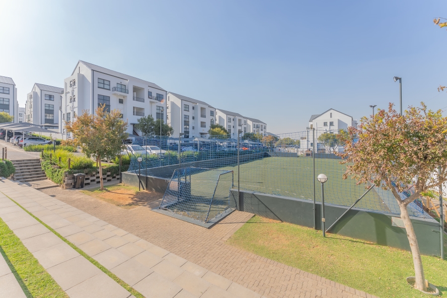 2 Bedroom Property for Sale in Greenstone Hill Gauteng