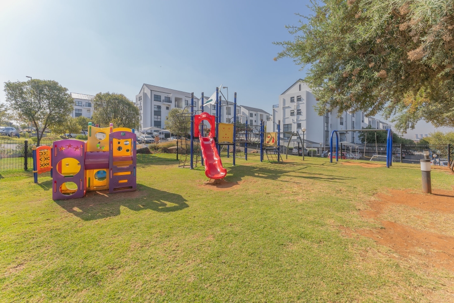 2 Bedroom Property for Sale in Greenstone Hill Gauteng