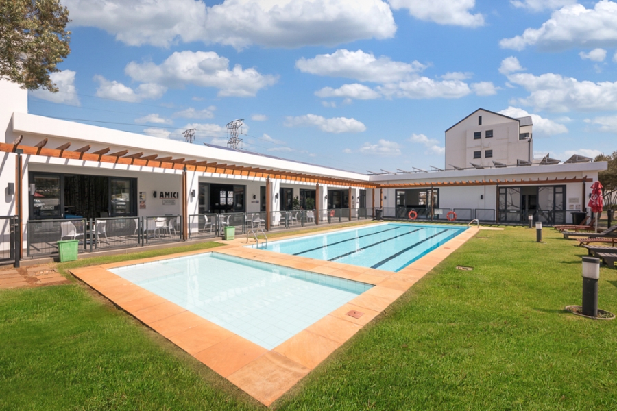 2 Bedroom Property for Sale in Greenstone Hill Gauteng