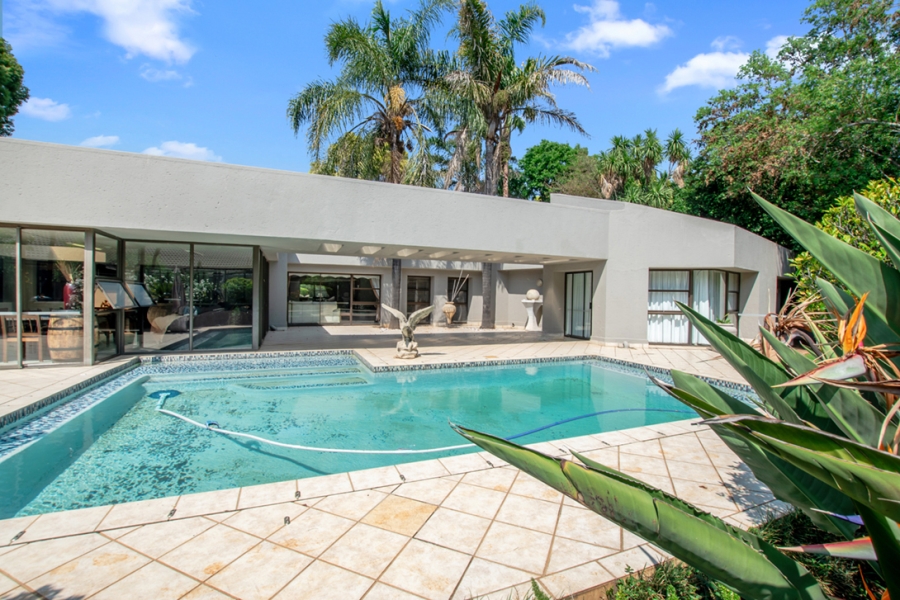 4 Bedroom Property for Sale in Sonneveld Gauteng