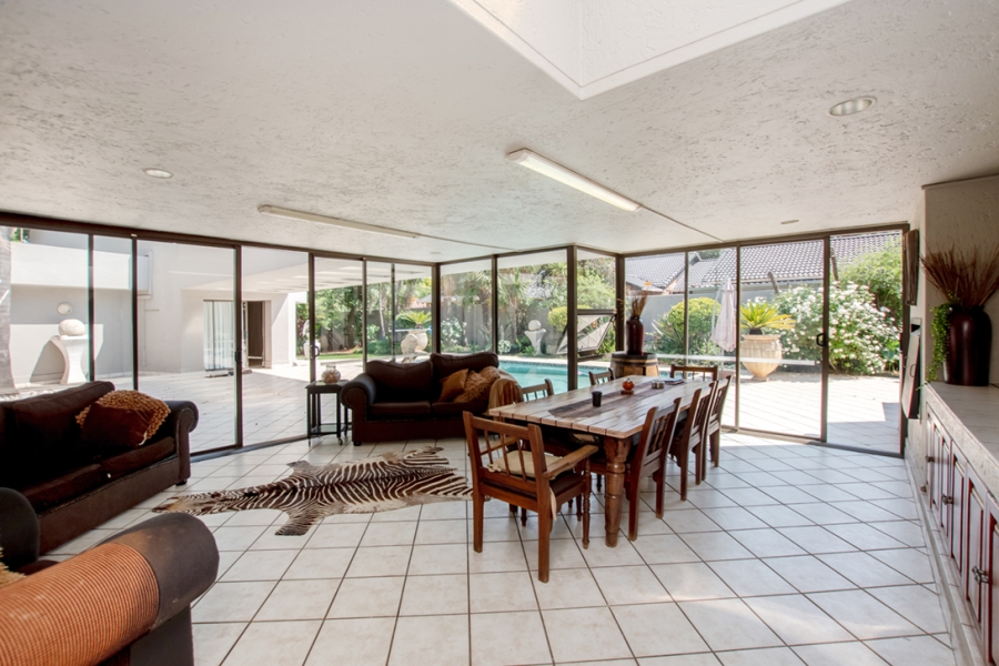 4 Bedroom Property for Sale in Sonneveld Gauteng