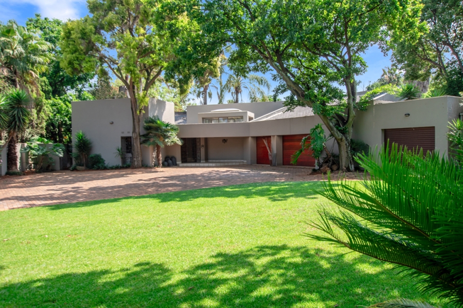 4 Bedroom Property for Sale in Sonneveld Gauteng