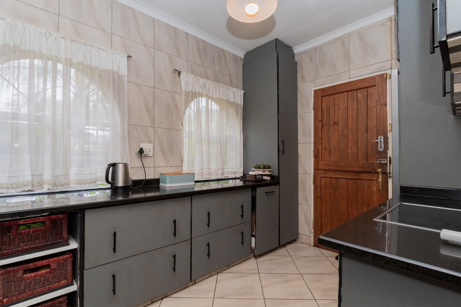 4 Bedroom Property for Sale in Atlasville Gauteng