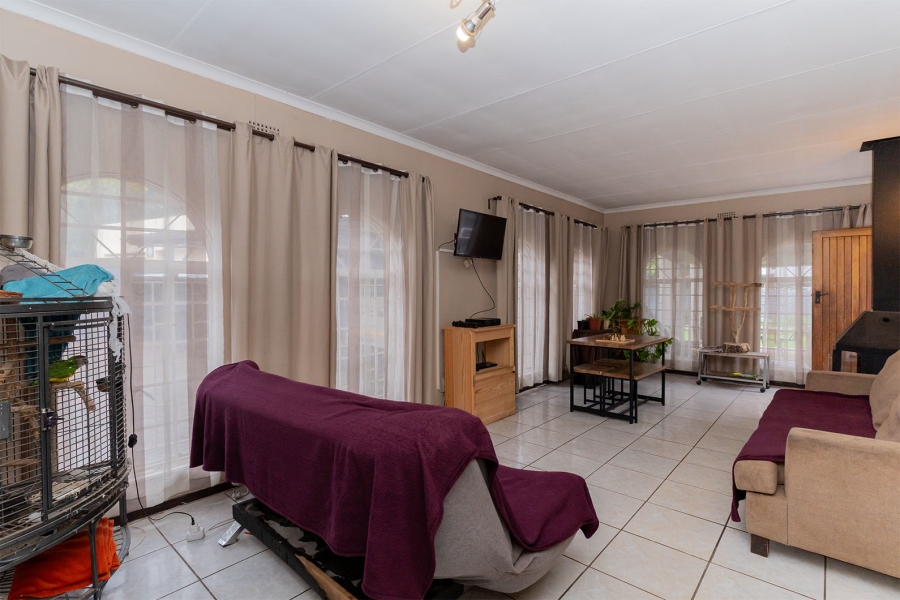 4 Bedroom Property for Sale in Atlasville Gauteng