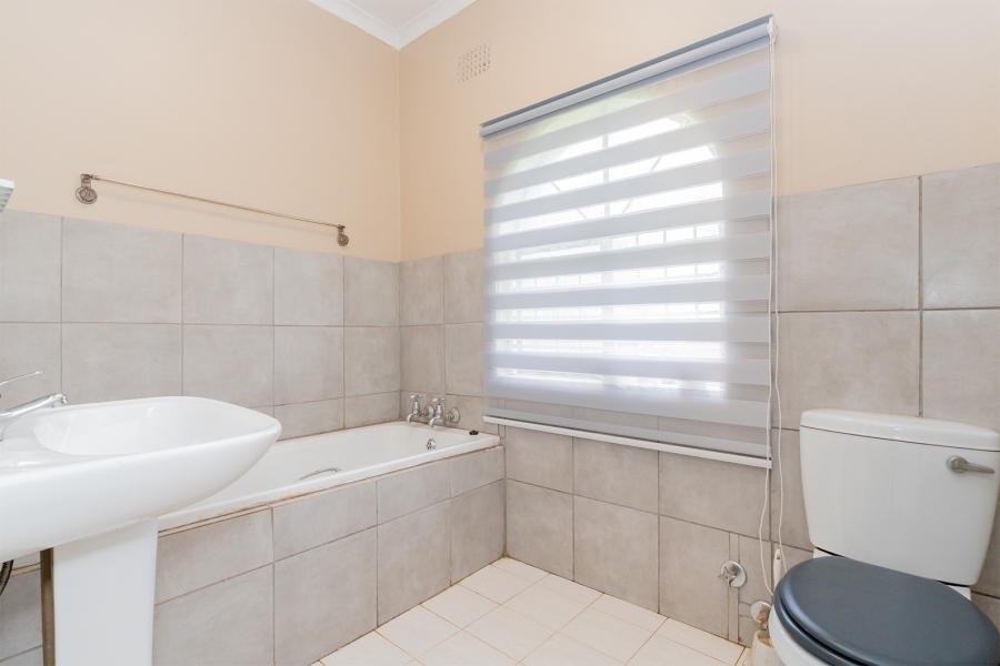 4 Bedroom Property for Sale in Atlasville Gauteng