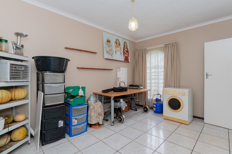 4 Bedroom Property for Sale in Atlasville Gauteng