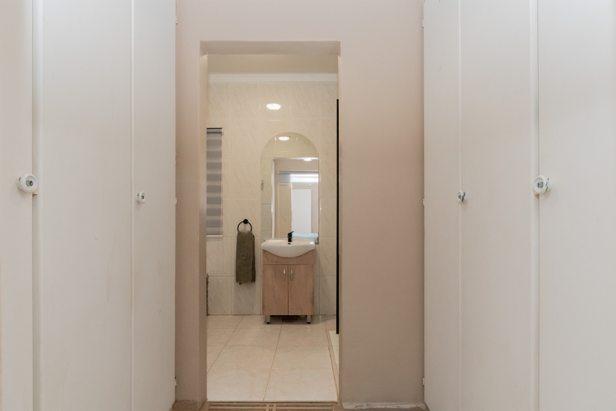 4 Bedroom Property for Sale in Atlasville Gauteng