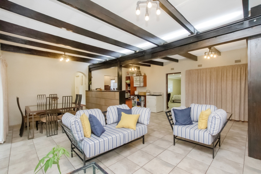 5 Bedroom Property for Sale in Radiokop Gauteng