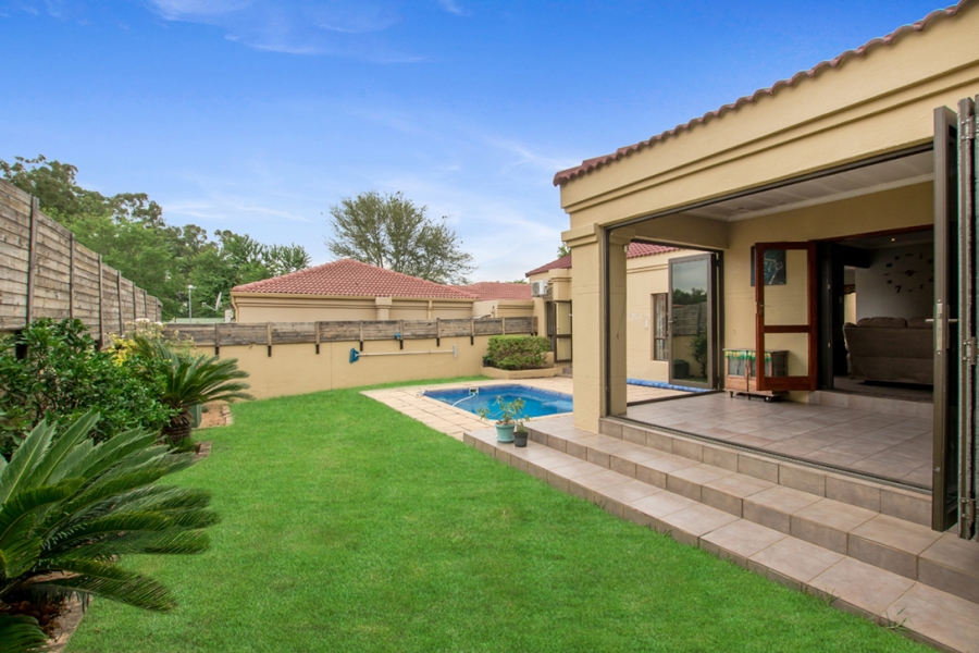 2 Bedroom Property for Sale in Halfway Gardens Gauteng