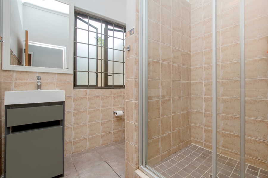 2 Bedroom Property for Sale in Halfway Gardens Gauteng